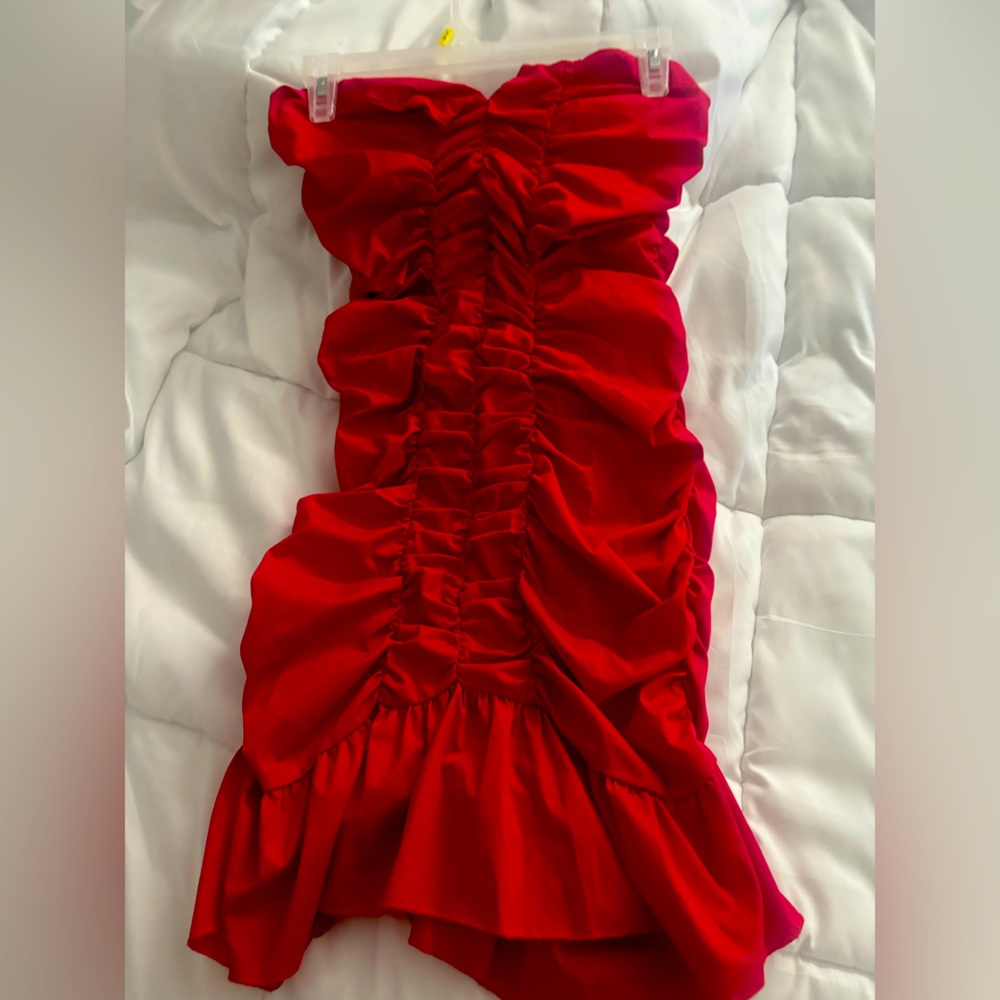 Red Ruched Strapless Dress size small